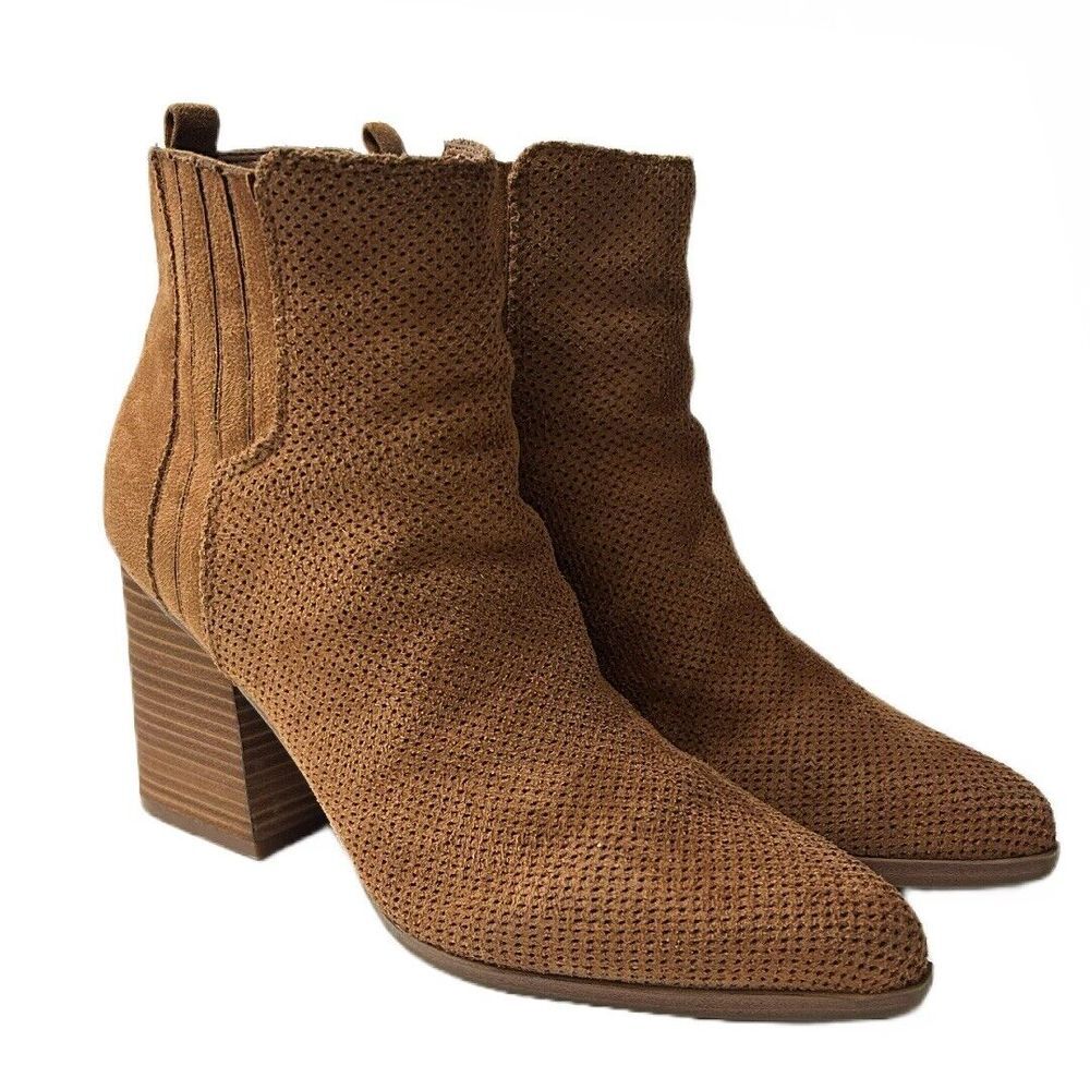 Indigo‎ Rd. Orina Chelsea Women's Brown Suede Boots Pointed Toe Size 8 1/2 M